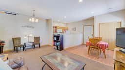 Large 1BR Condo Near Lake Pepin - Starshine