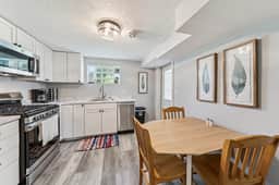 4BR Home Near Lake Pepin & Venues - Wildflower Cottage