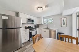 4BR Home Near Lake Pepin & Venues - Wildflower Cottage