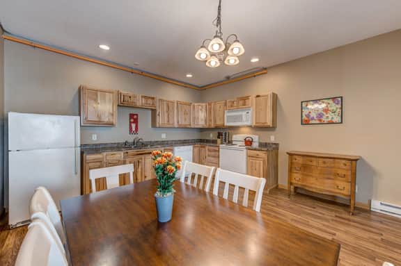 2BR Condo Near Lake Pepin w/ Murphy Bed - Sunbeam
