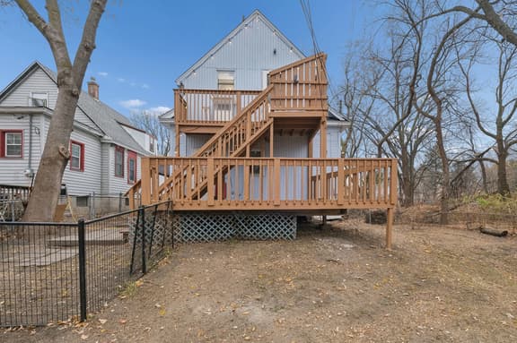 1BR Apartment Across from Como Lake - Bayberry