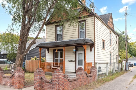 2BR Apartment Near Downtown with Workspace - Snapdragon